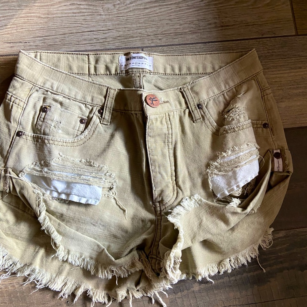 One X One Teaspoon trendy shorts